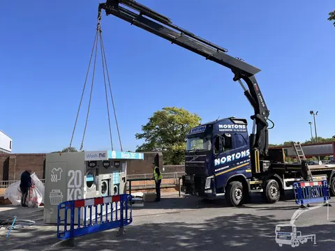 Container laundromat delivered to a city shopfront